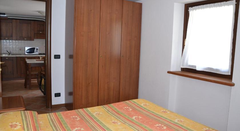 Residence Aquila Brusson Quarto foto